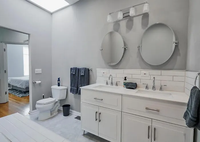 3bd 3ba Bronzeville Beauty *