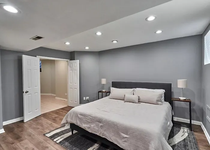 3bd 3ba Bronzeville Beauty * Chicago